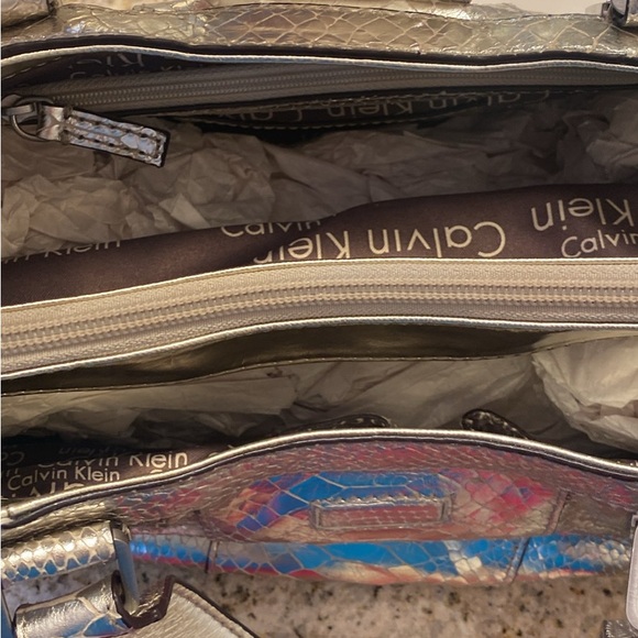 Calvin Klein leather handbag - Picture 4 of 4